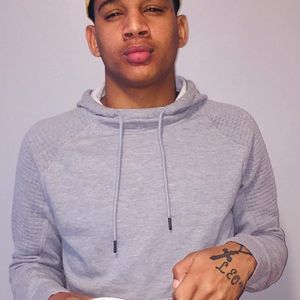 Meet your Posher, Lëő